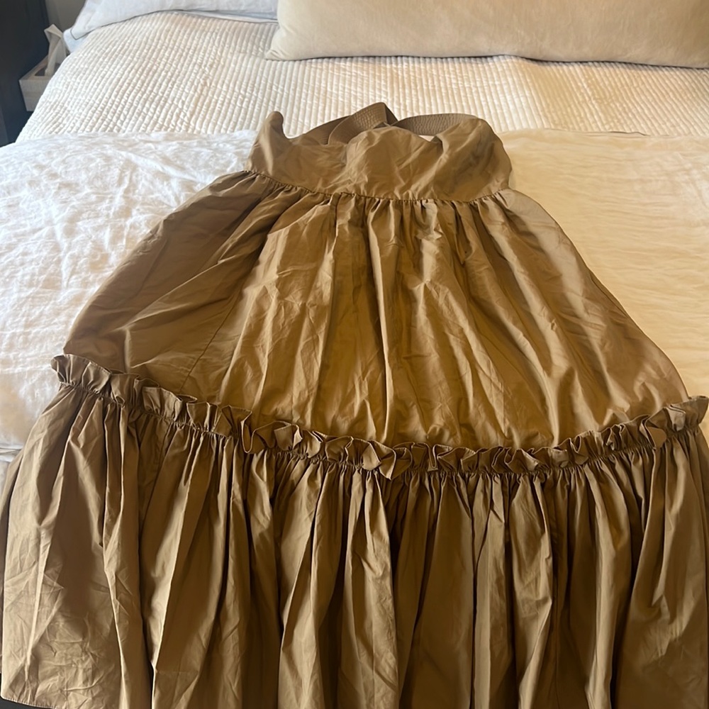Cara, Cara dress